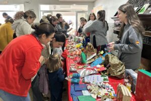 Mercadillo Solidario del colegio Cardenal Spínola de Huelva para colaborar con Avadi Down Huelva